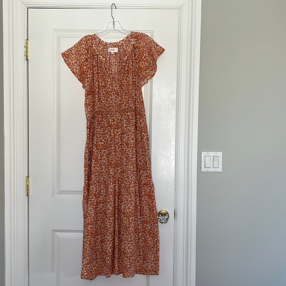 XiRENA Floral Maxi Dress in Orange and White